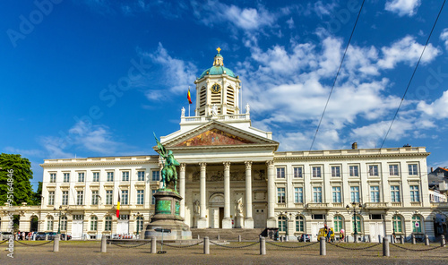Godfrey of Bouillon statue and Church of Saint-Jacob - Brussels