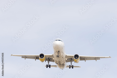 plane flying towards its destination