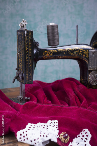 Treadle sewing machine
