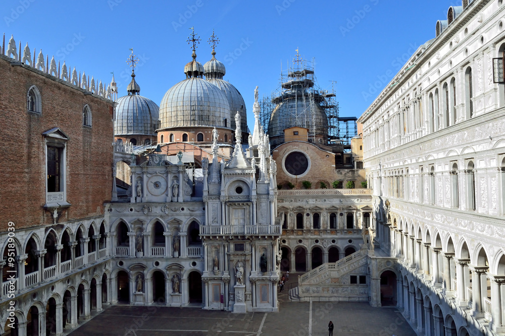  Basilica di San Marco  and  Doge's Palace in Venice, Italy