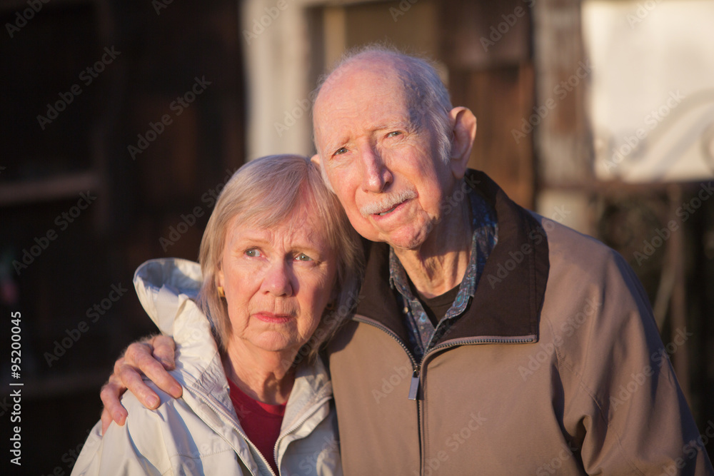 Obraz na plátně Serious Senior Couple