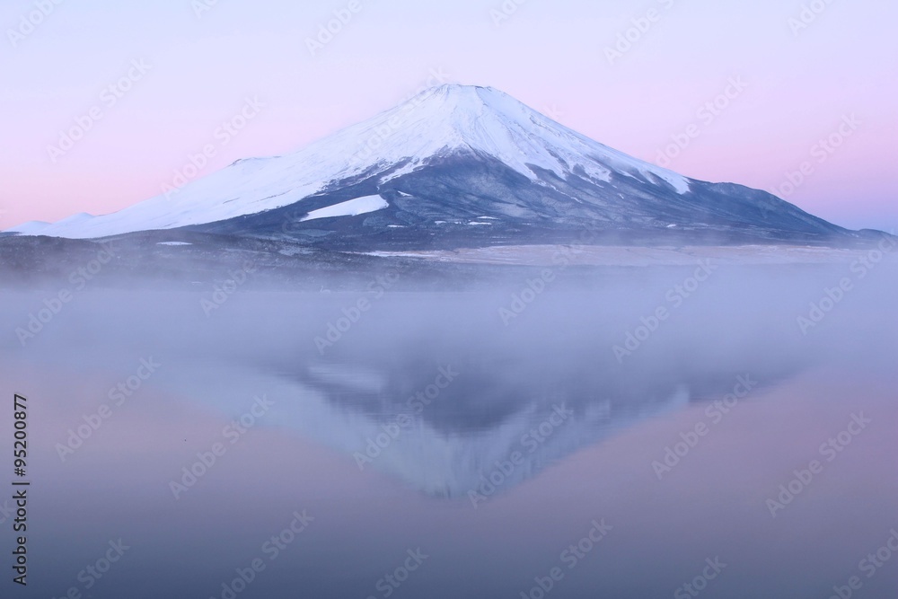 富士山と山中湖