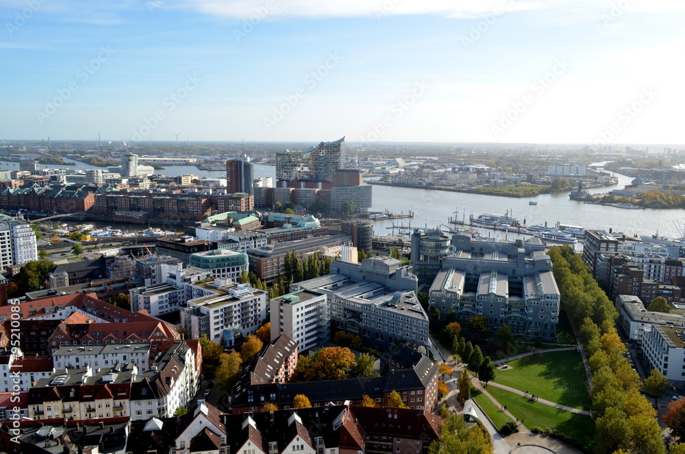 Naklejka premium Blick auf Hamburg