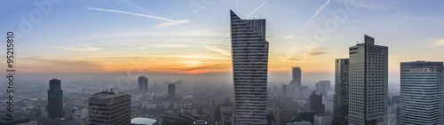 Obraz Mglisty zachód słońca nad Warszawą