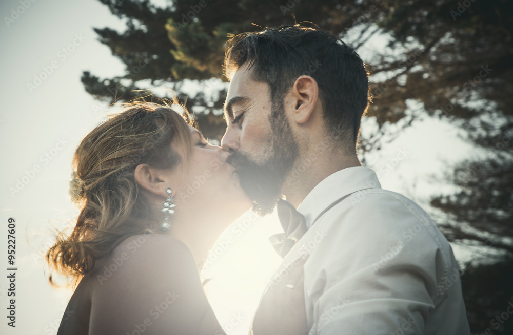 Fototapeta premium Wedding day at sea and in the forest