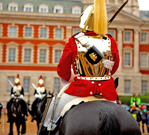 Obraz na płótnie in london england horse and cavalry for    the queen