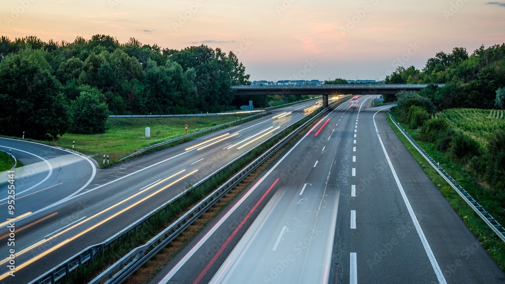 Fototapeta premium Sunset long-exposure over a german highway