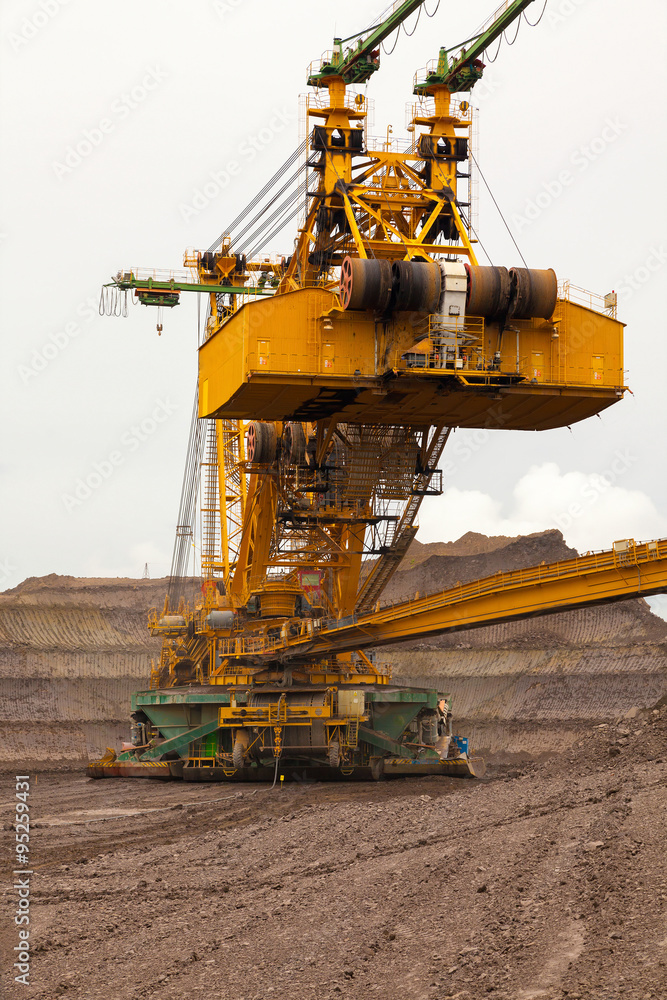 Fototapeta premium Huge coal mining coal machine