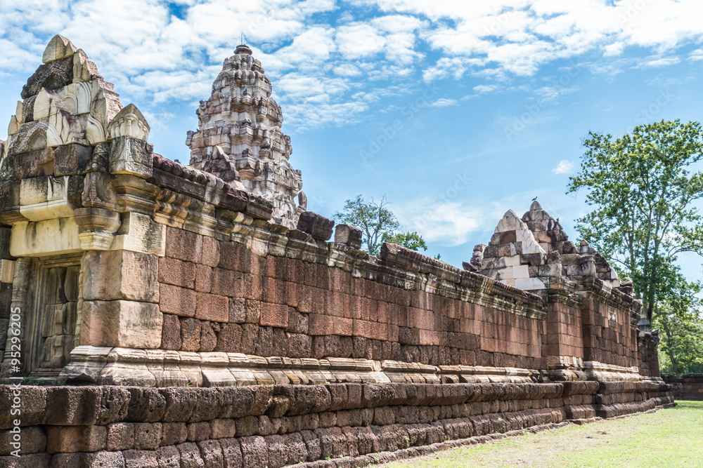 Close up, the outer walls of Prasat Sadok Kok Thom in Thailand.
