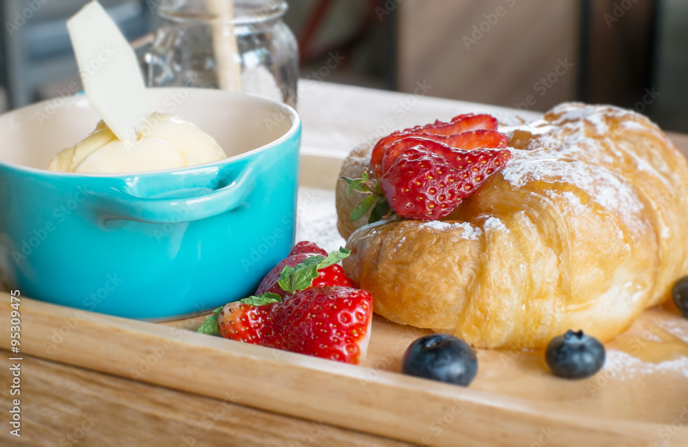 Strawberry Croissant and vanilla ice cream