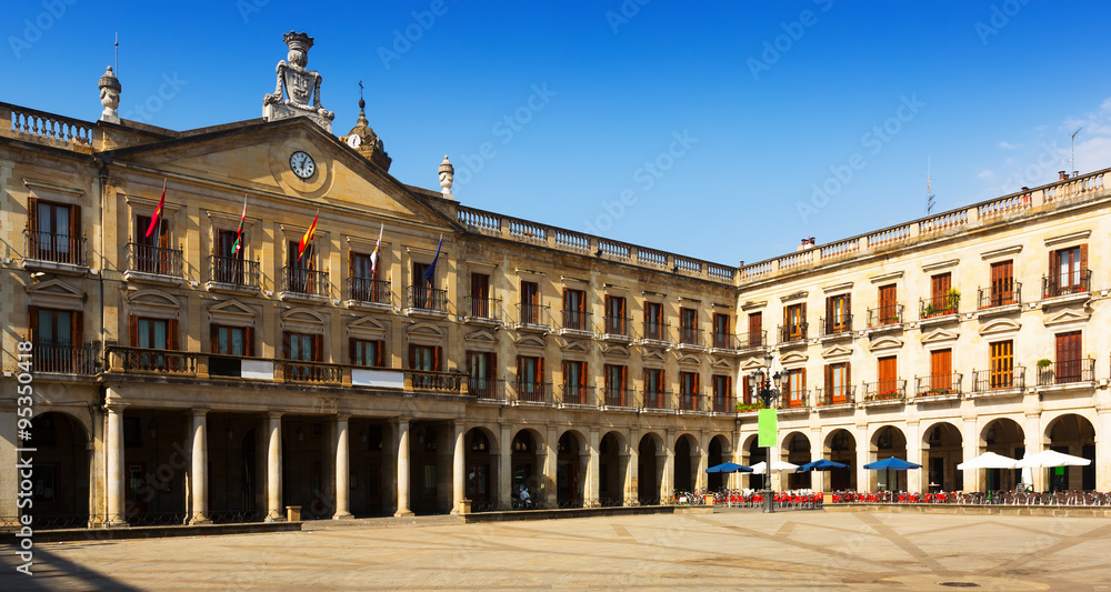  New Square and city hall. Vitoria-Gasteiz