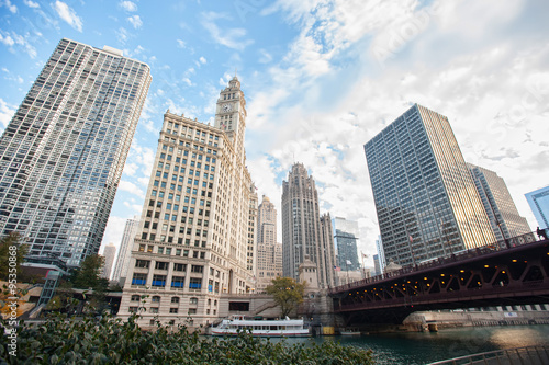 Chicago attracts us with its beautiful buildings © Yakobchuk Olena