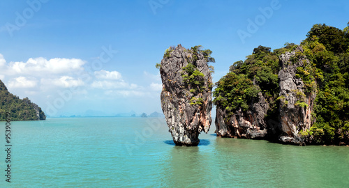 James Bond Island on Phang Nga Bay, Thailand © Mik Man