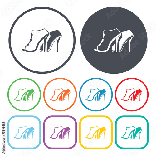 Vector illustration of  shoes icon