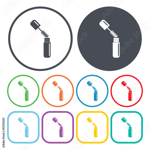 Vector illustration of mascara icon