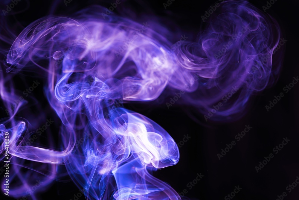 The bizarre forms of smoke The bizarre forms of smoke