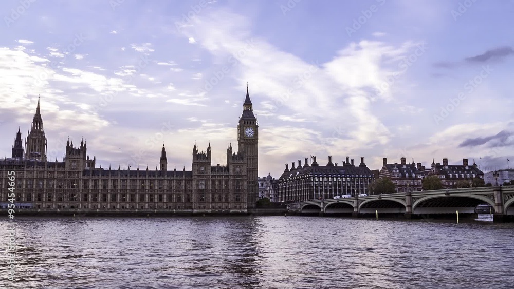Timelapse view of the House of Parliament and the Big Ben in London at sunset Timelapse view of the House of Parliament and the Big Ben in London at sunset