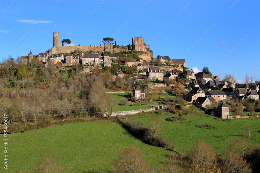 Panorama de Turenne .(Corrèze)