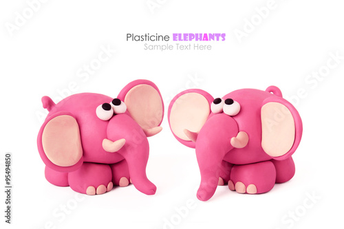 Plasticine elephants couple © Mandrixta