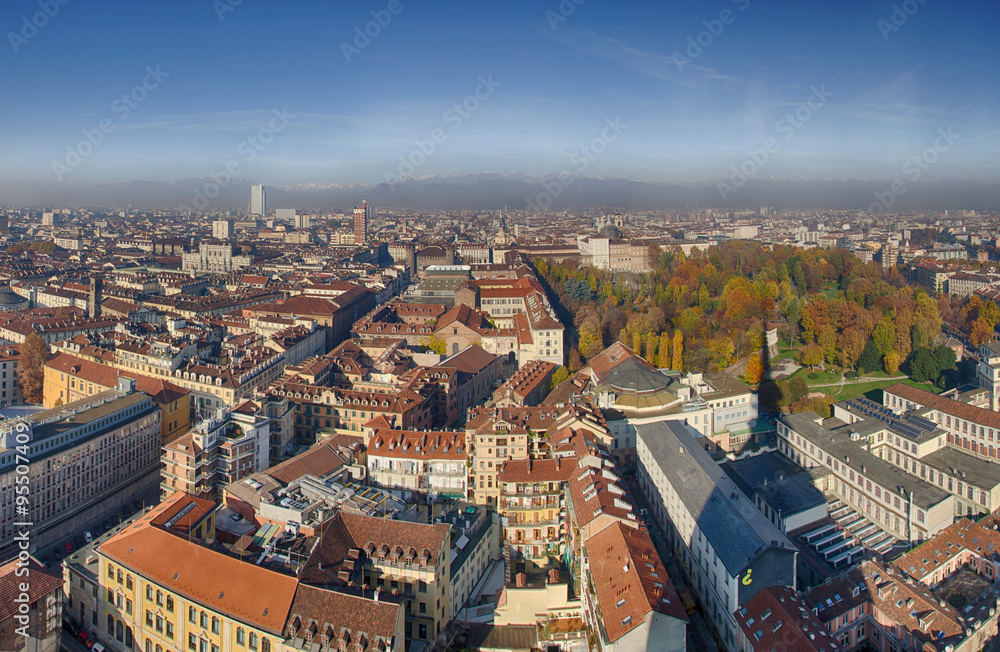 Torino, Panorama in HDR