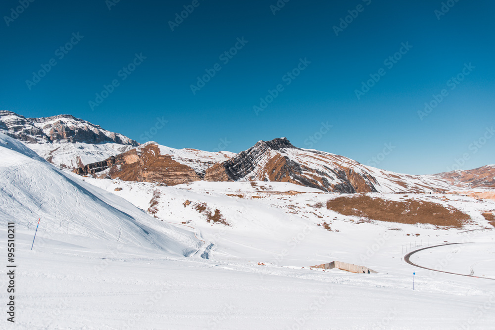 Obraz premium Winter mountains in Gusar region of Azerbaijan