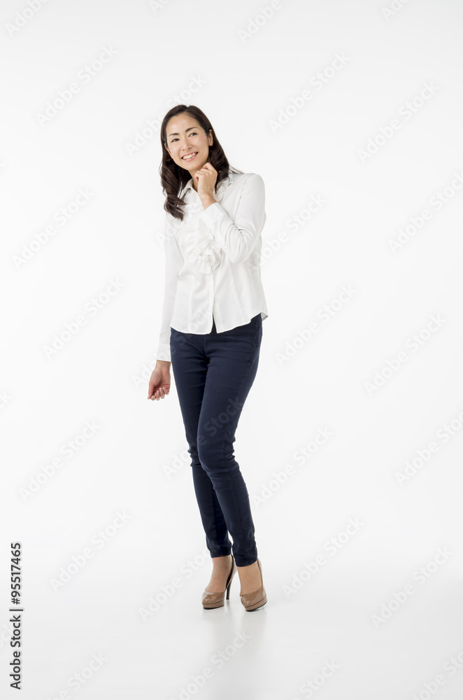 30代後半の女性 30代後半の女性