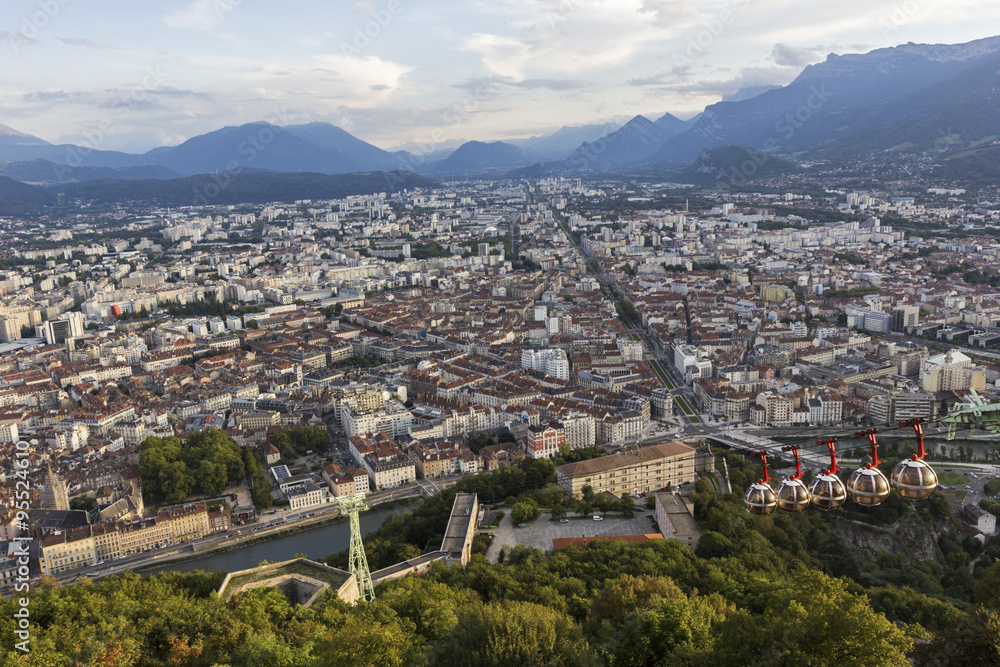 Grenoble-Bastille cable car