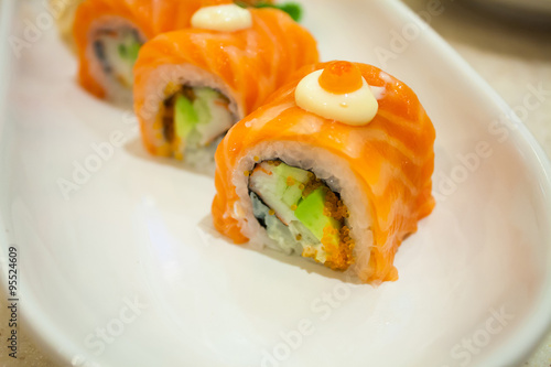 Wallpaper Mural sushi salmon roll Torontodigital.ca