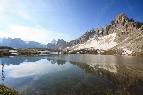 lago dei Piani, presso il rifugio Locatelli (Dolomiti di Sesto) © Roberto Zocchi