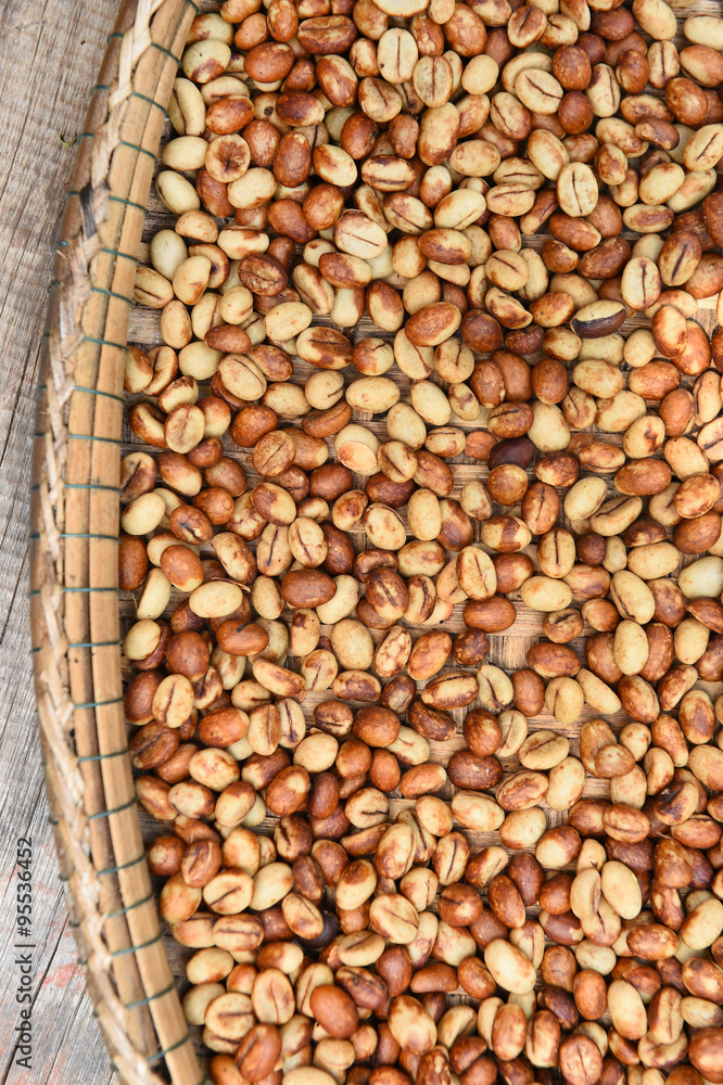Fototapeta premium Coffee beans for backgrounds or textures