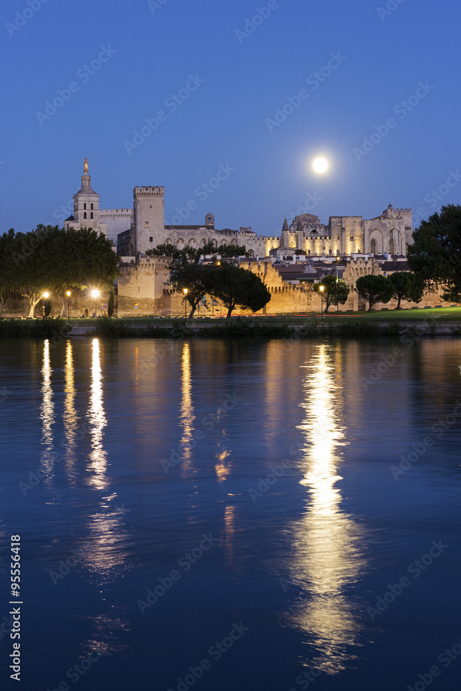 Fototapeta premium Full moon over Avignon in France