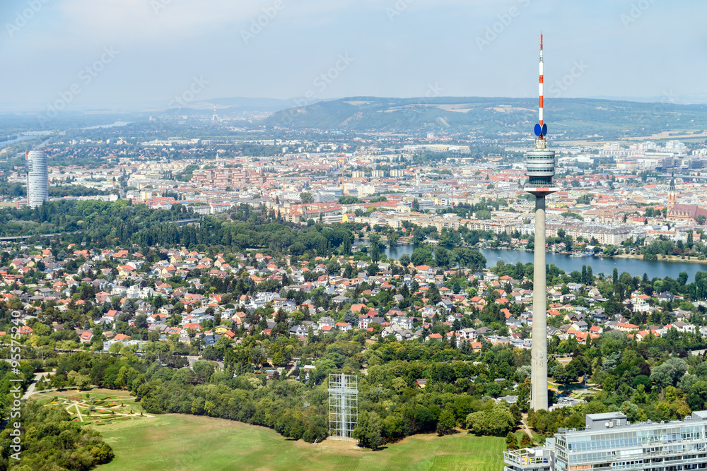 Obraz premium Aerial View Of Vienna City Skyline
