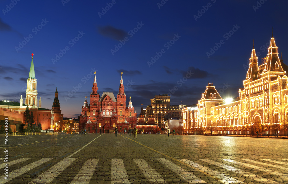 Obraz premium Red square at night, Moscow, Russia