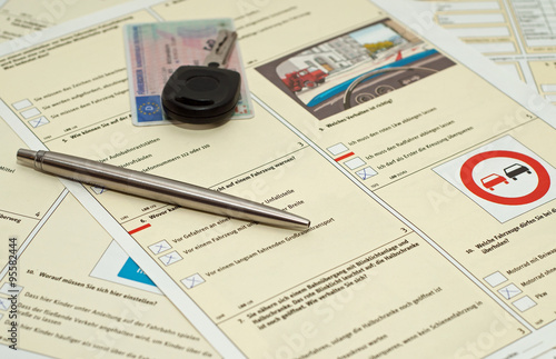 Fragebogen_Fahrschule_Prüfung_Führerschein