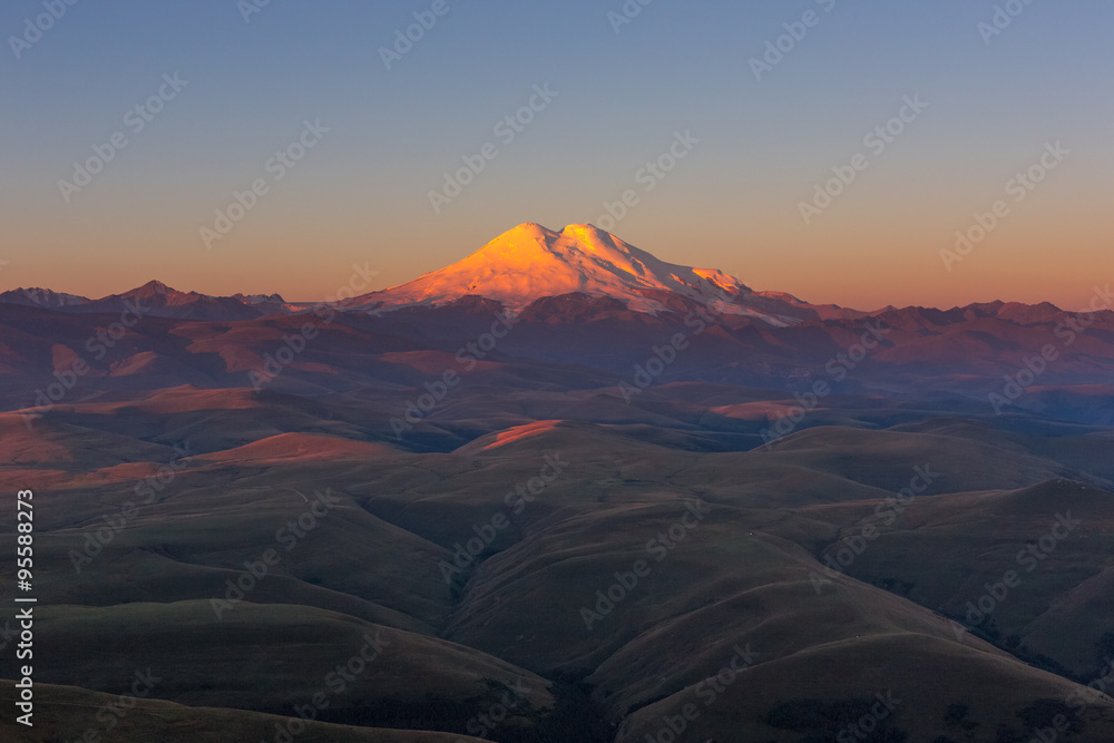 Naklejka premium Mount Elbrus in the morning