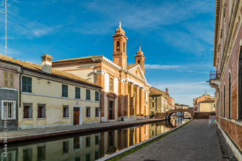 Obraz premium Saint Camillo Hospital in Comacchio, the little Venice