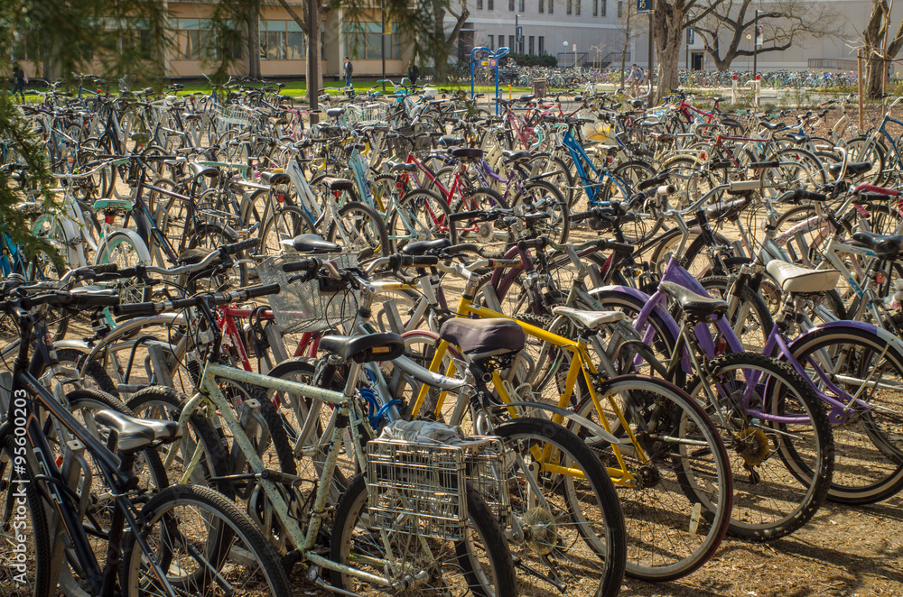 Bikes At UC Davis Campus Foto De Stock Adobe Stock bikes-at-uc-davis-campus-foto-de-stock-adobe-stock