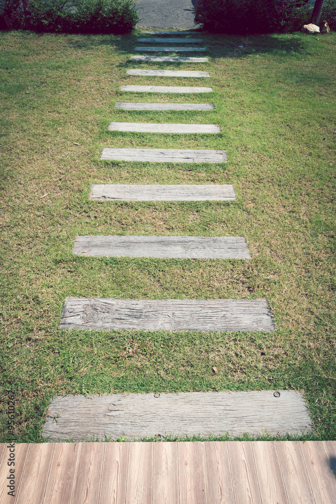 stone footpath pavement on green grass garden stone footpath pavement on green grass garden