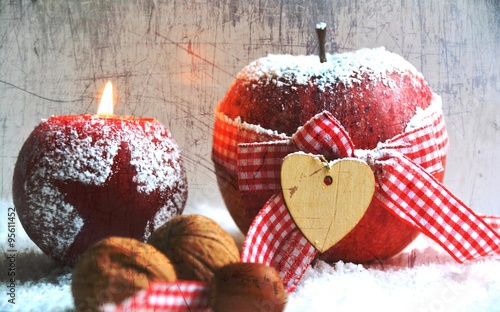 Adventskerze und Weihnachts...