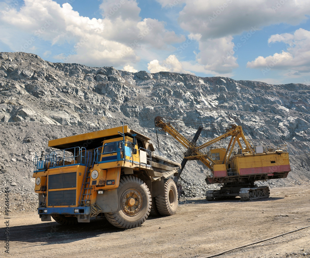 Loading of iron ore Loading of iron ore