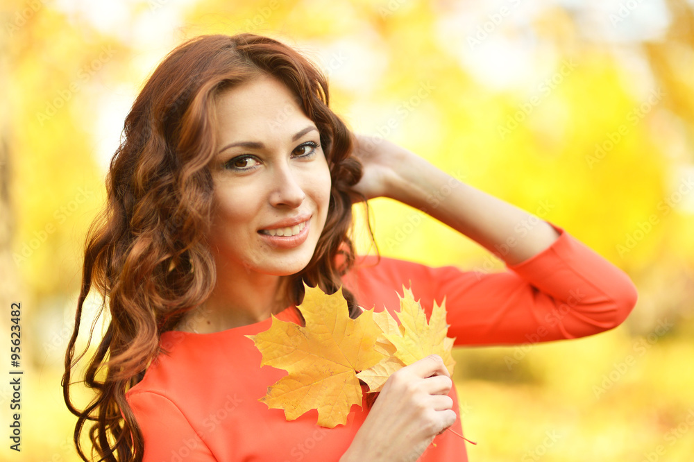 Naklejka premium Beautiful young woman