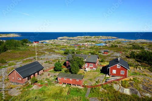 Fotografija Group of old red houses in the archipelago