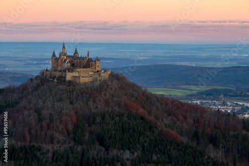Burg Hohenzollern im Morgenlicht   Schw  bische Alb
