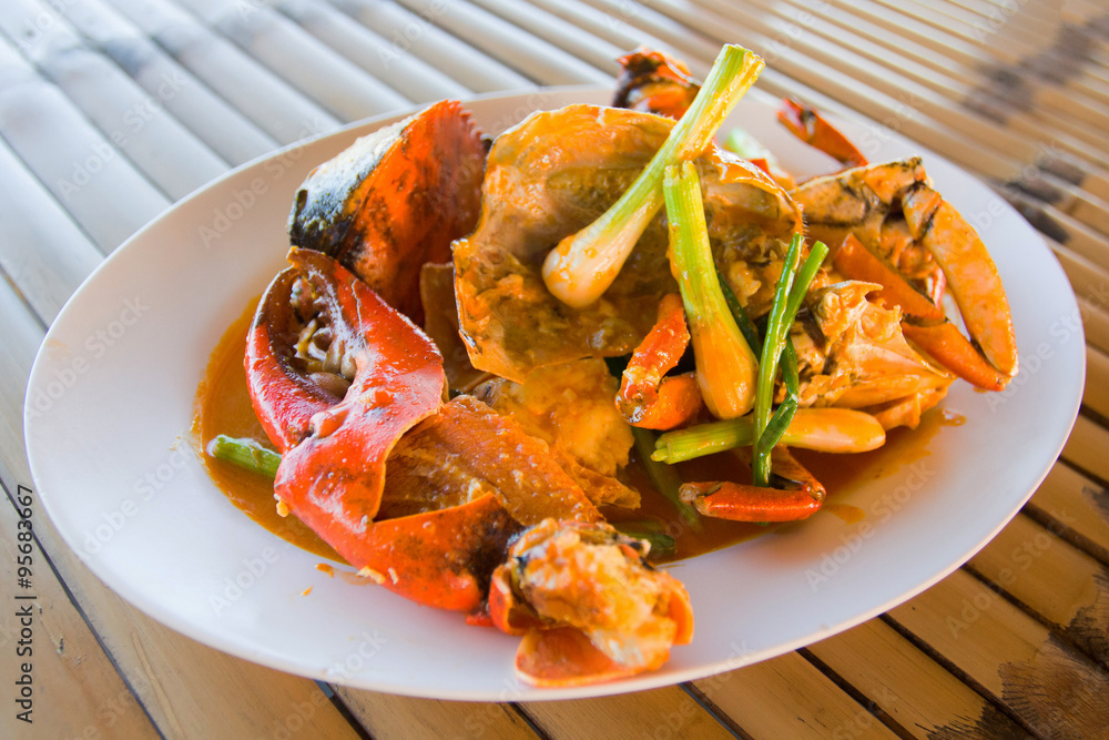 Fried crab in yellow curry Fried crab in yellow curry