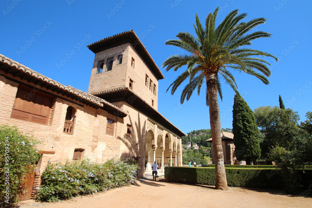 Alhambra de Grenade (Espagne) - Patio del Partal