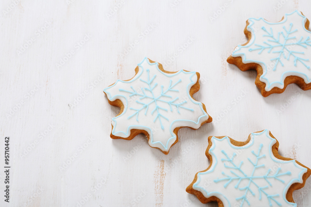 Fototapeta premium xmas background with snowflakes cookies