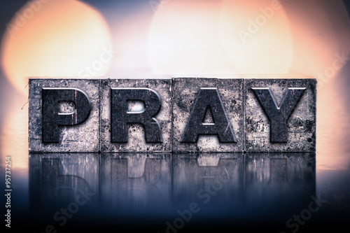 Εκτύπωση καμβά Pray Concept Vintage Letterpress Type