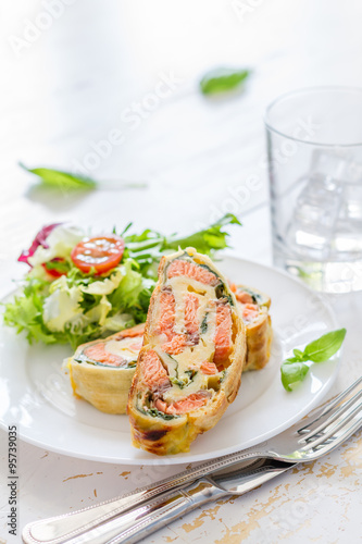 Salmon and spinach strudel 