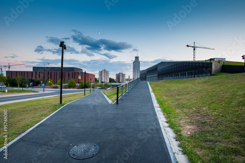 Obraz na płótnie katowice w budowie w salonie
