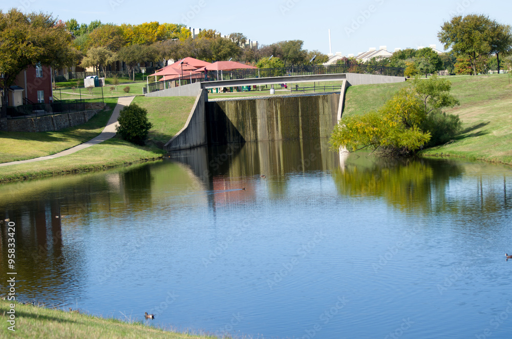 Fototapeta premium Nice park with river and bridge